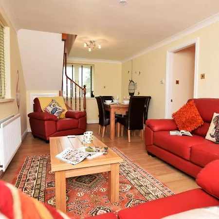 3 Bed In Brompton On Swale 58685 *