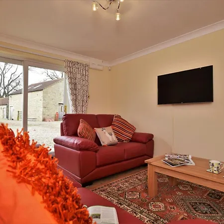 3 Bed In Brompton On Swale 58685 Easby